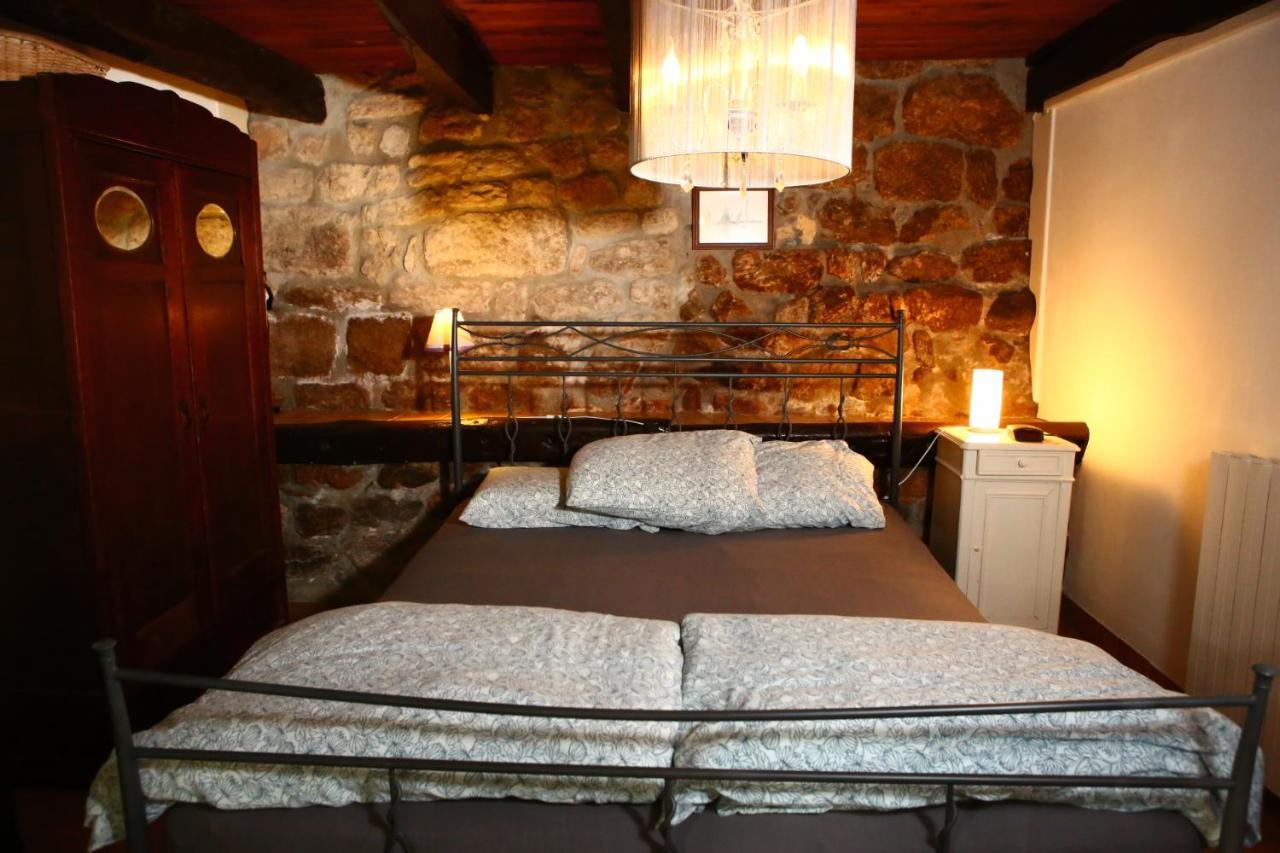 Les Grangeonnes, Gites Nature, Piscine, Bain Nordique, Sauna Pour Accueil Familiale Ou De Groupe Saint-Basile Екстериор снимка