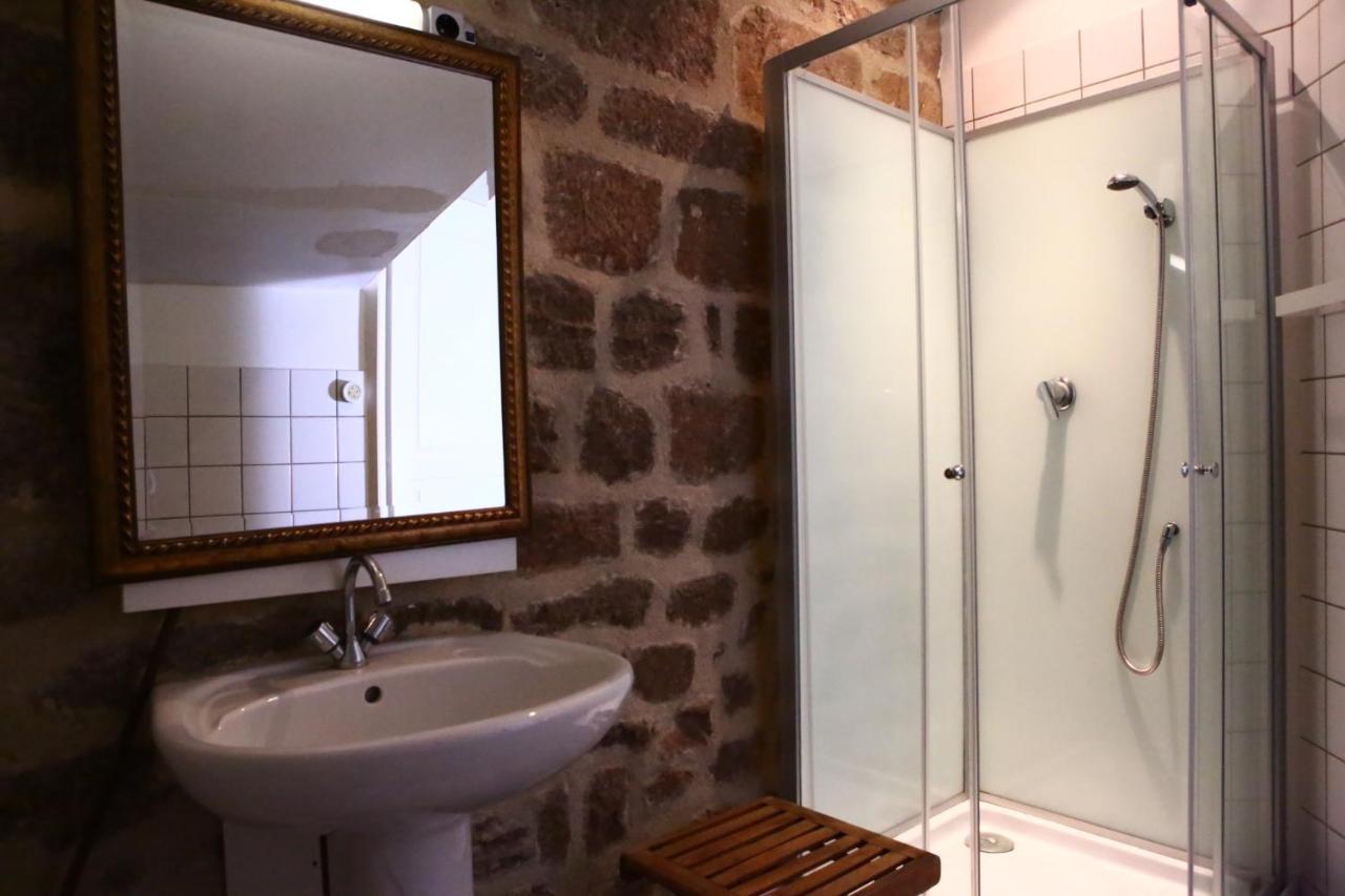 Les Grangeonnes, Gites Nature, Piscine, Bain Nordique, Sauna Pour Accueil Familiale Ou De Groupe Saint-Basile Екстериор снимка